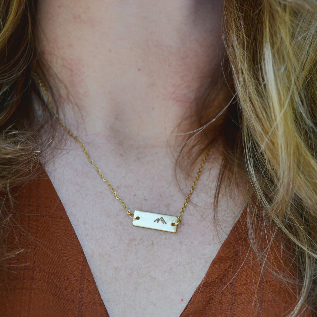 Mountain Pendant Necklace, Faith Necklace, Religious Jewelry, Mountain Necklace, Christian Gifts for Friends, Gold Mountain Necklace