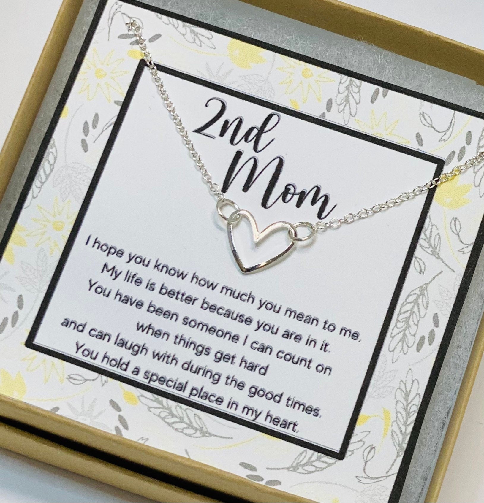 Stepmom gift, Gift for stepmother, Stepmom, Bonus mom, Gift for friend's mom, Gift for grandmother, Gift for aunt, gift for boyfriends mom