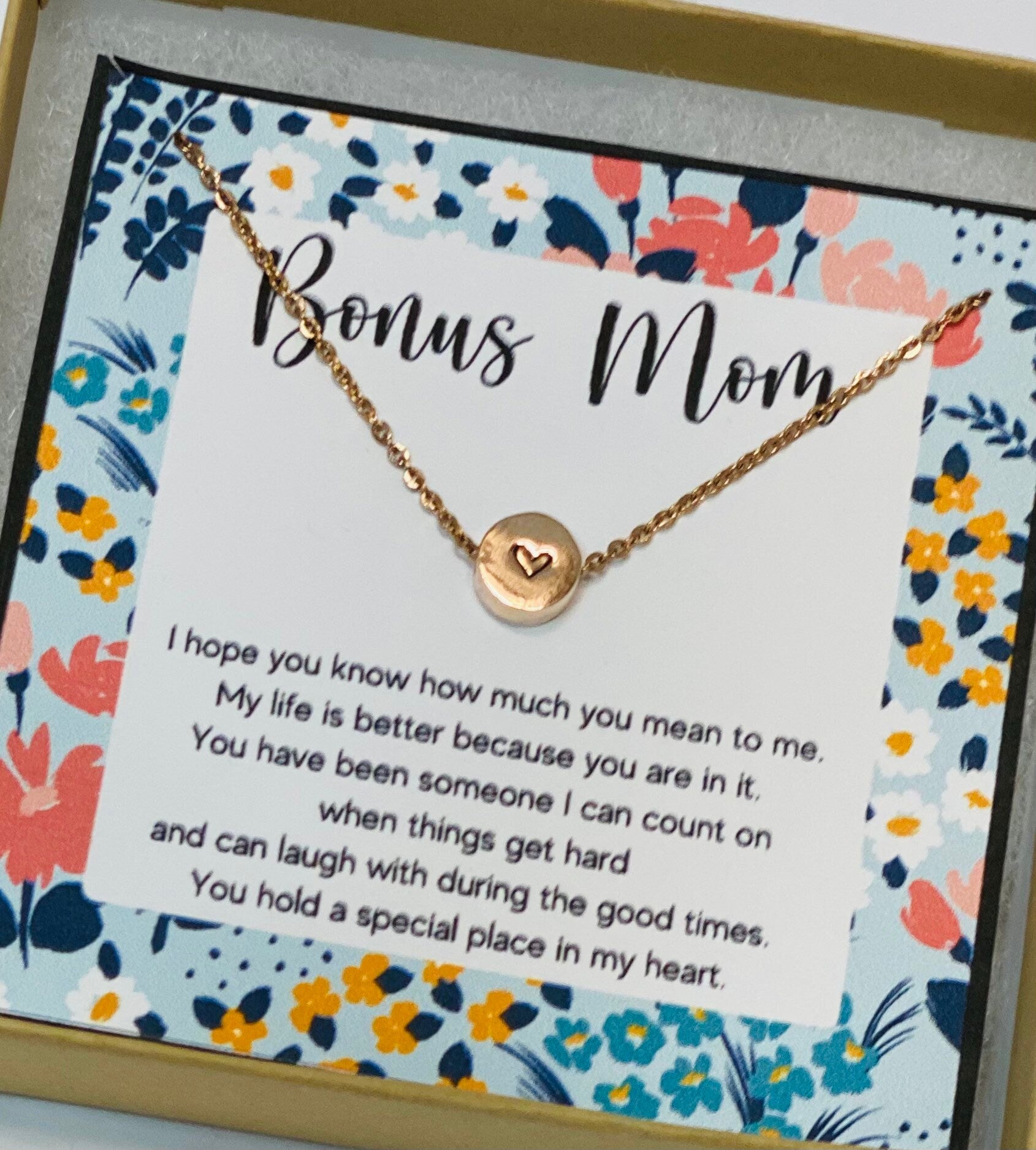 Second mom, Boyfriend's mom gift, Like a second mom, Friend's mom, Gift for boyfreinds mom, Mother in law necklace, Husband's mother