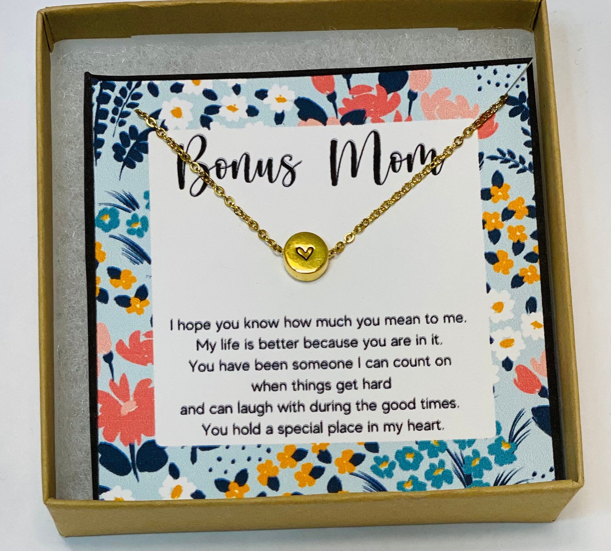 Second mom, Boyfriend's mom gift, Like a second mom, Friend's mom, Gift for boyfreinds mom, Mother in law necklace, Husband's mother