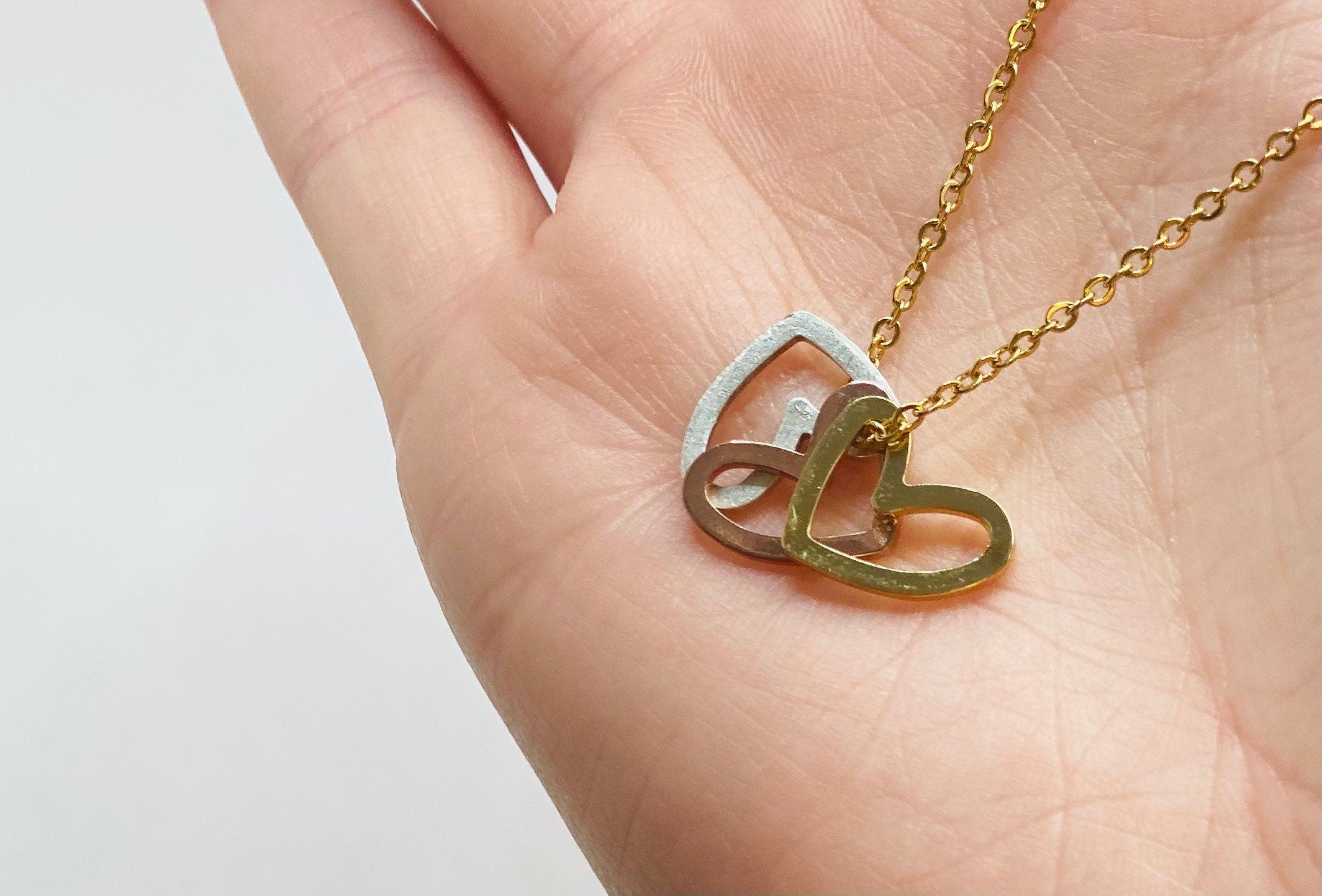 Friendship heart necklace, Besties necklace, Birthday gifts for best friend girl, Best friend jewelry, Bestie necklace, BFF necklace