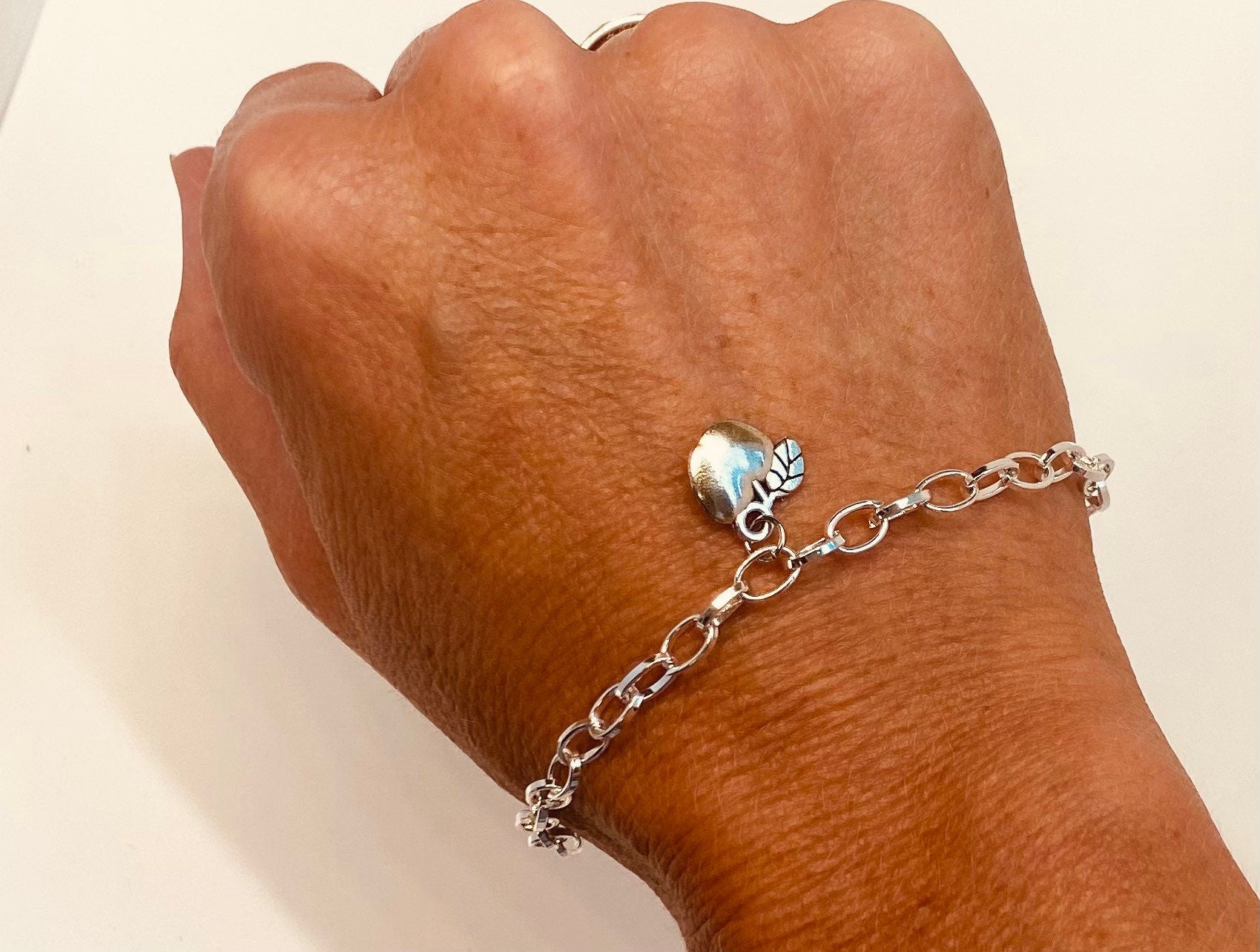 Teacher bracelet, Apple bracelet, Teacher gifts, Best teacher gifts, Apple charm bracelet, Christmas gift for teachers, Teacher birthday